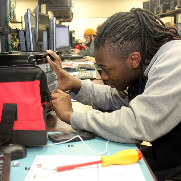 WTCS Images Blackhawk Tech College Page Modular Photo Collage Photo 3 2X